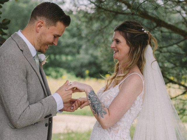 James and Kym's Wedding in Chipping Norton, Oxfordshire 31