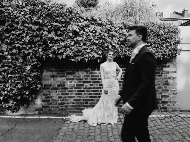 Fred and Daisy&apos;s Wedding in Hackney, East London 19