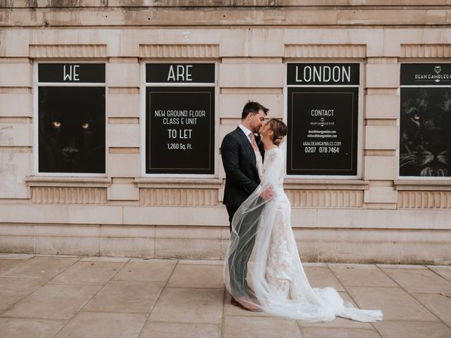 Fred and Daisy&apos;s Wedding in Hackney, East London 24