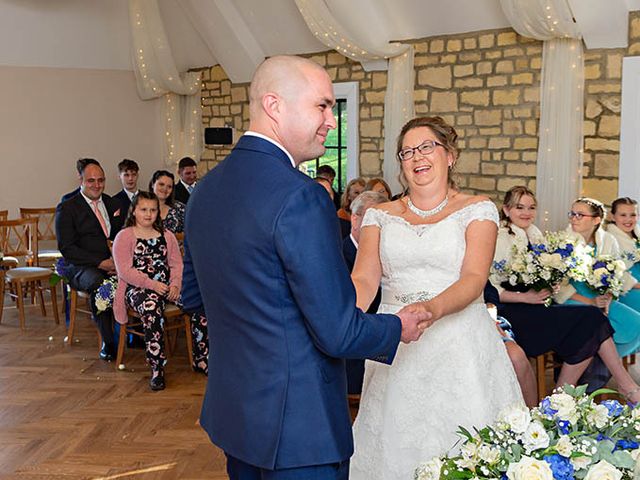 Jonathan and Danielle&apos;s Wedding in Purton, Wiltshire 183