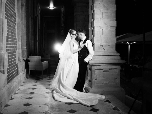Liam and Ellie&apos;s Wedding in Bracknell, Berkshire 17