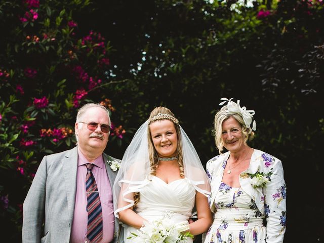 Martin and Eleanor&apos;s Wedding in Cheadle, Staffordshire 27