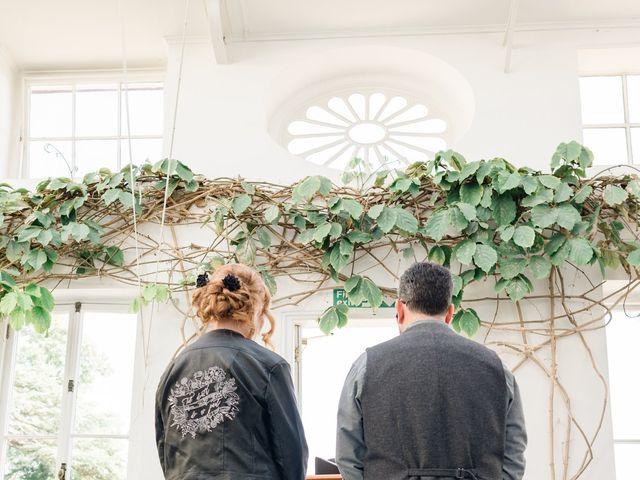 Ryan and Carrie's Wedding in Twickenham, Middlesex 8