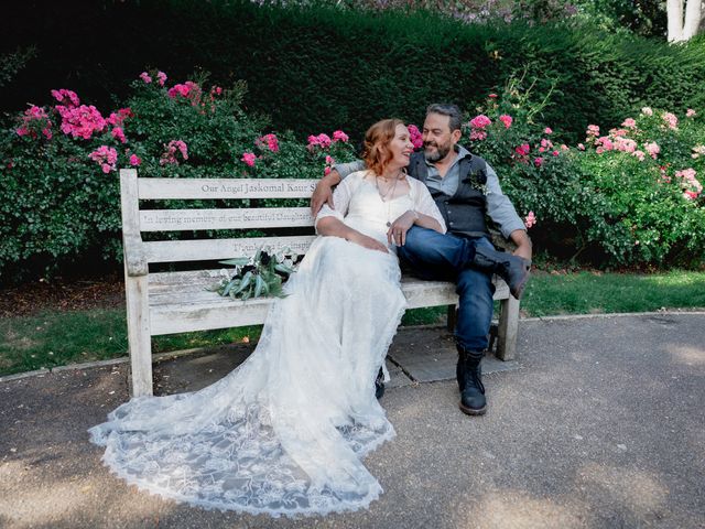 Ryan and Carrie's Wedding in Twickenham, Middlesex 36