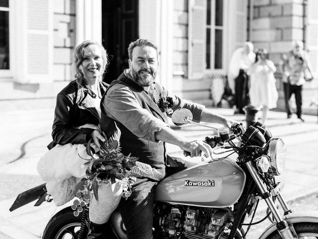 Ryan and Carrie's Wedding in Twickenham, Middlesex 43