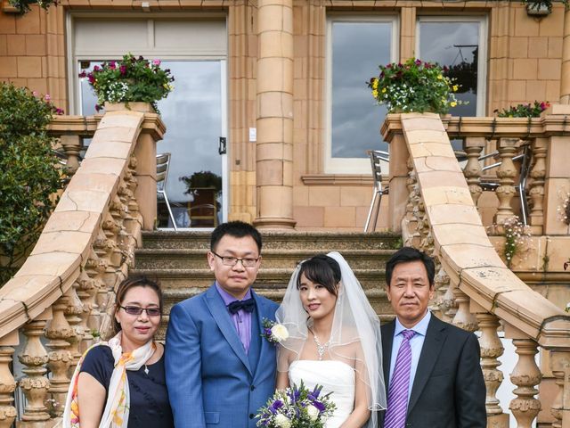 Yuan and Wen&apos;s Wedding in Southsea, Hampshire 19