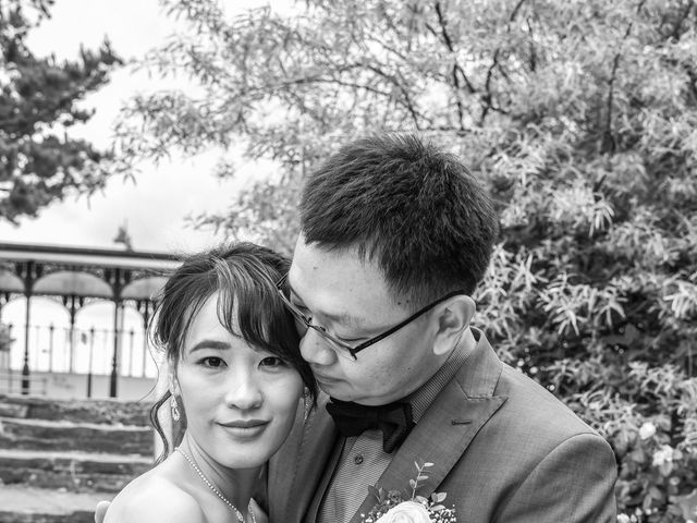 Yuan and Wen&apos;s Wedding in Southsea, Hampshire 23