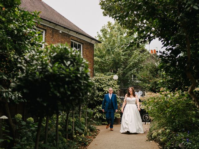 Liam and Juliet&apos;s Wedding in Putney, South West London 10