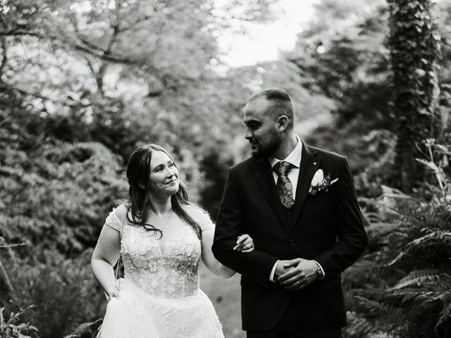 Jose and Abigail's Wedding in Usk, Monmouthshire 4