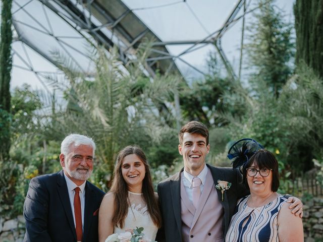 Matthew and Katie's Wedding in Eden Project, Cornwall 3