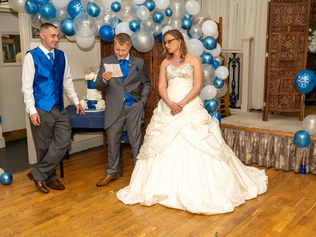 Rachel and Ian&apos;s Wedding in Doncaster, South Yorkshire 48