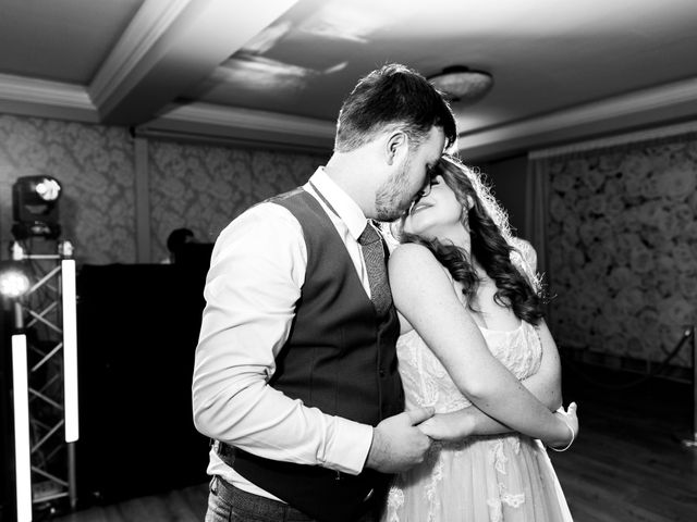Martie and Paige's Wedding in Churchill, Somerset 13