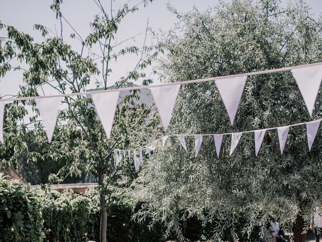 Luke and Roo&apos;s Wedding in Oxford, Oxfordshire 32