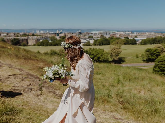 Andrew and Erika&apos;s Wedding in Edinburgh, Lothian &amp; Borders 5