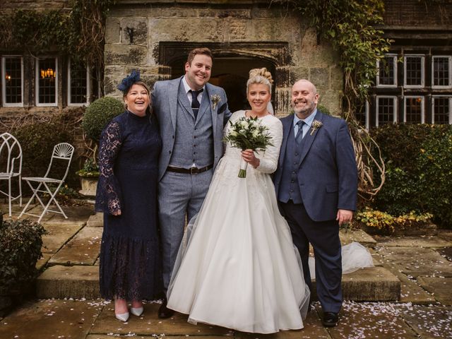 Demi and Tom&apos;s Wedding in Halifax, West Yorkshire 18