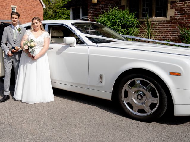 Lennox and Kirsty's Wedding in Weybridge, Surrey 6