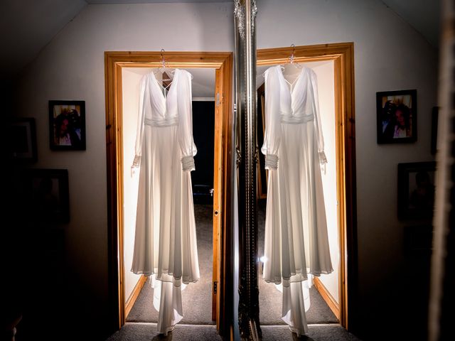 BASSEY and LISA&apos;s Wedding in Driffield, East Riding of Yorkshire 9