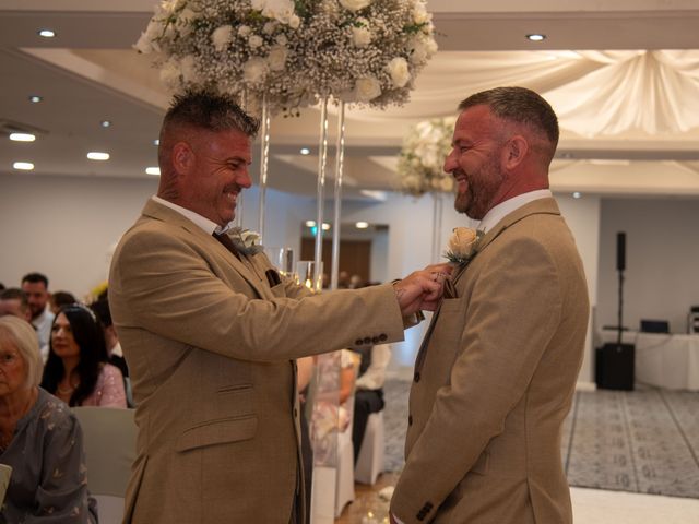 Craig and Claire's Wedding in Oldham, Greater Manchester 9