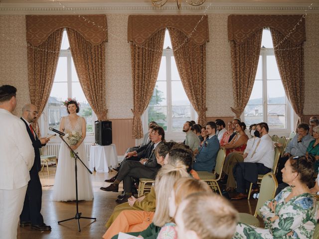 Harry and Ceilan&apos;s Wedding in Shipley, West Yorkshire 189