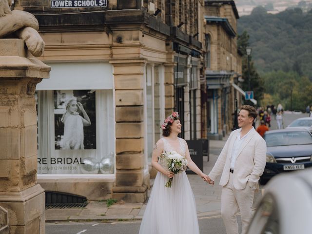 Harry and Ceilan&apos;s Wedding in Shipley, West Yorkshire 319