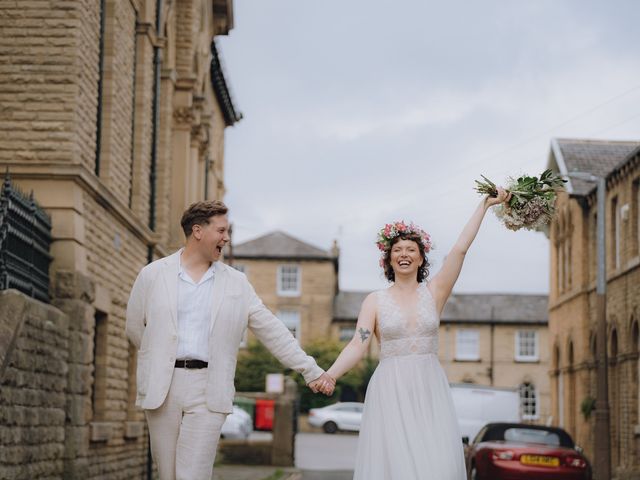 Harry and Ceilan&apos;s Wedding in Shipley, West Yorkshire 325