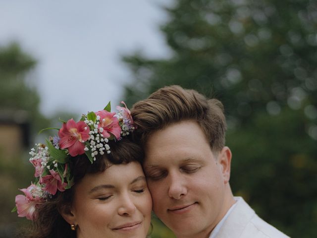 Harry and Ceilan&apos;s Wedding in Shipley, West Yorkshire 343