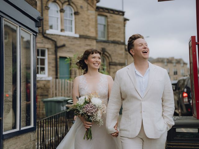 Harry and Ceilan&apos;s Wedding in Shipley, West Yorkshire 451