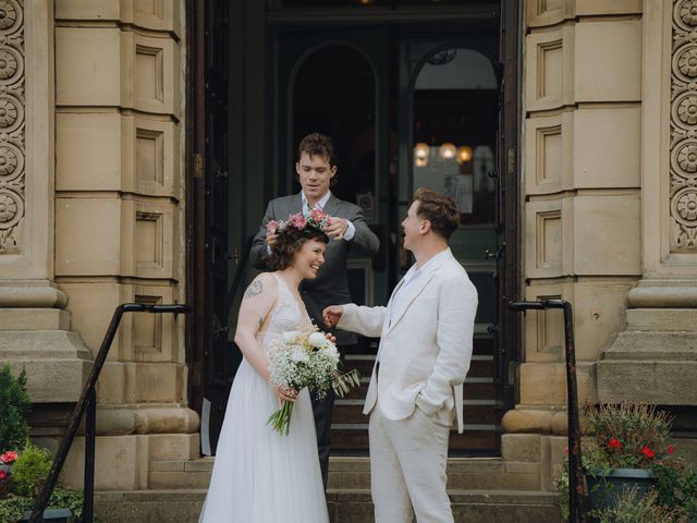 Harry and Ceilan&apos;s Wedding in Shipley, West Yorkshire 474