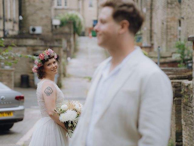 Harry and Ceilan&apos;s Wedding in Shipley, West Yorkshire 510