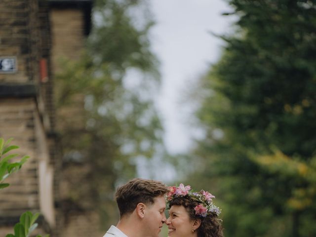 Harry and Ceilan&apos;s Wedding in Shipley, West Yorkshire 518