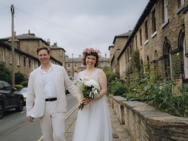 Harry and Ceilan&apos;s Wedding in Shipley, West Yorkshire 529