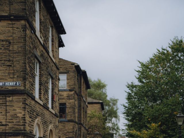 Harry and Ceilan&apos;s Wedding in Shipley, West Yorkshire 535