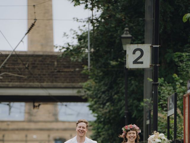 Harry and Ceilan&apos;s Wedding in Shipley, West Yorkshire 552