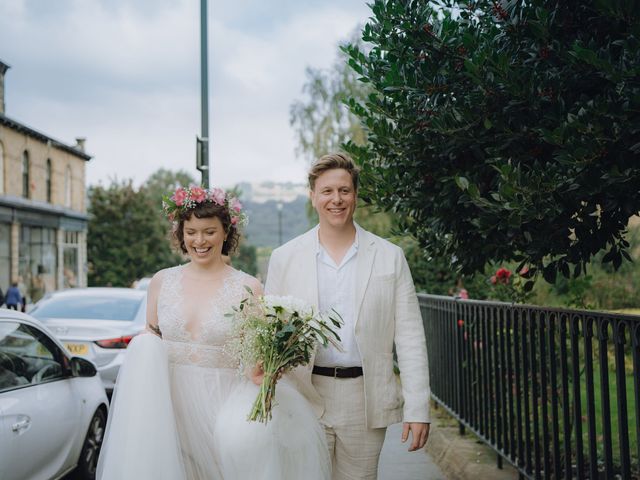 Harry and Ceilan&apos;s Wedding in Shipley, West Yorkshire 570