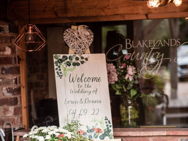 Donna and Loren&apos;s Wedding in Bobbington, Staffordshire 3