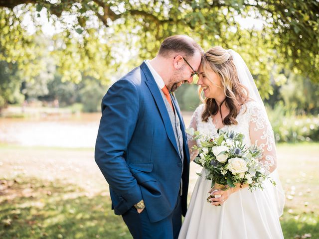 Donna and Loren&apos;s Wedding in Bobbington, Staffordshire 11