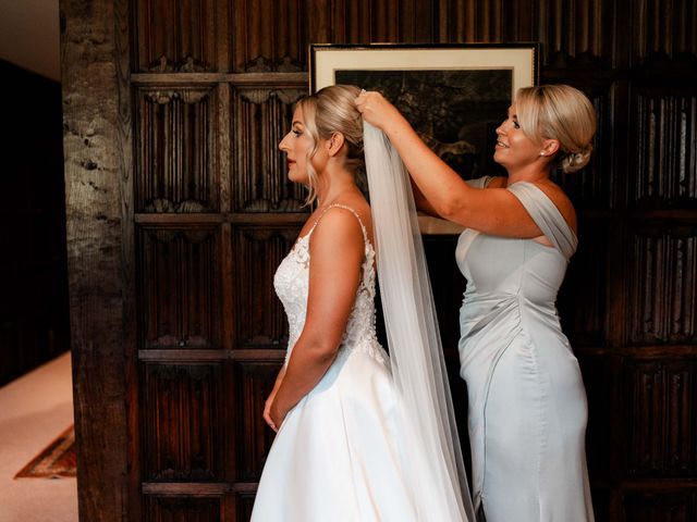 Keiron and Ellie&apos;s Wedding in Hever, Kent 22