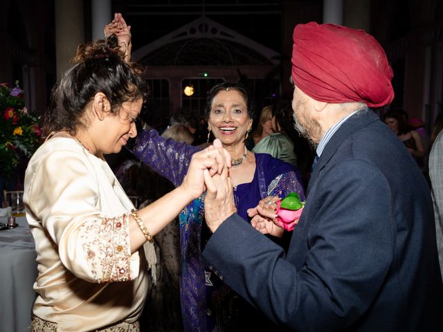 Paul and Rebecca&apos;s Wedding in Syon Park, Middlesex 59