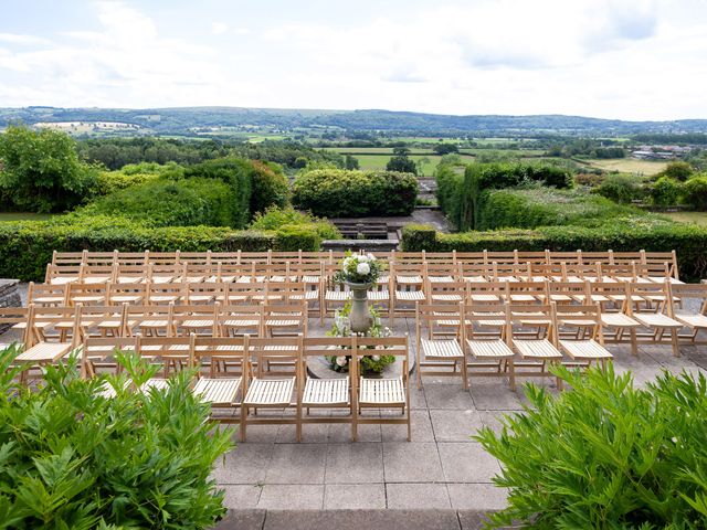 Anna and Jon&apos;s Wedding in Bristol City, Bristol 5