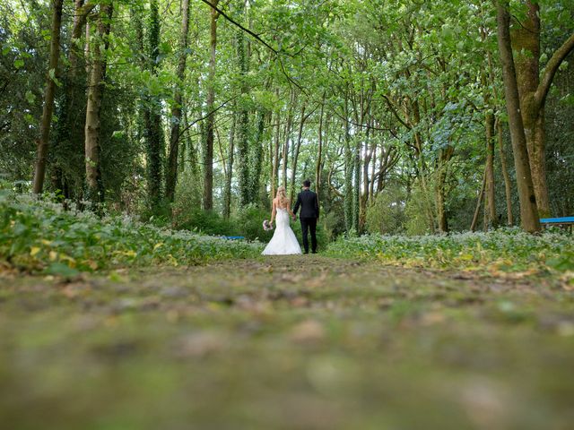 Jon and Tamzin&apos;s Wedding in Tetbury, Gloucestershire 26