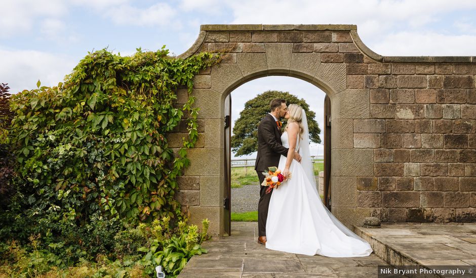 Katie and Nick's Wedding in Macclesfield, Cheshire