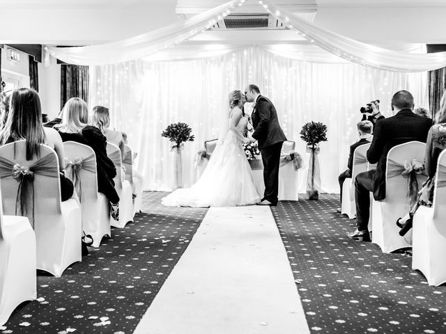 Hudson and Jenna&apos;s Wedding in Briercliffe, Lancashire 16