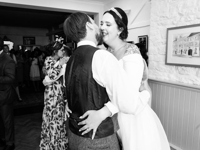 Bart and Lauren&apos;s Wedding in Woodstock, Oxfordshire 304