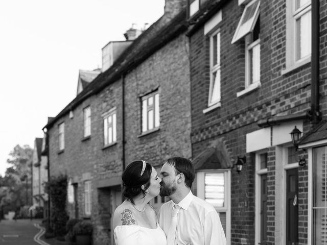 Bart and Lauren&apos;s Wedding in Woodstock, Oxfordshire 383