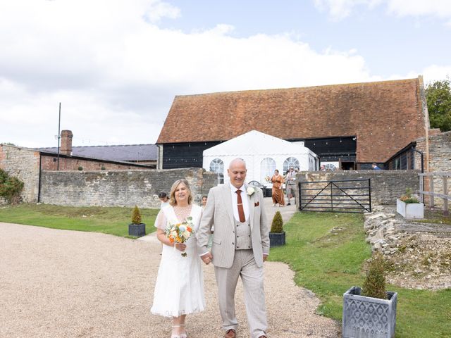 Nigel and Lorraine&apos;s Wedding in Bicester, Oxfordshire 7