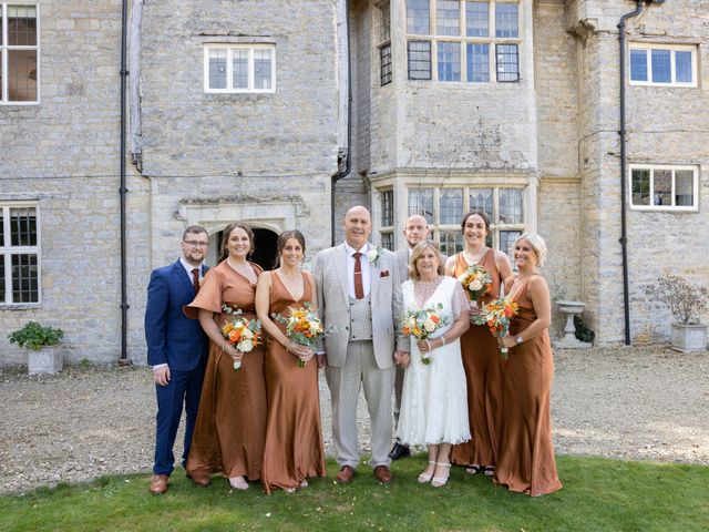 Nigel and Lorraine&apos;s Wedding in Bicester, Oxfordshire 10