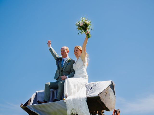 Andy and Helen&apos;s Wedding in Burnley, Lancashire 16