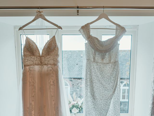 Ben and Bubble's Wedding in Barnstaple, Devon 6