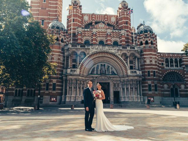 Micheal and Eve&apos;s Wedding in London Bridge, East Central London 93