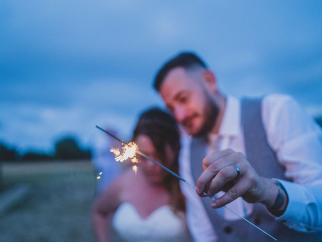 Luke and Leanne&apos;s Wedding in Devizes, Wiltshire 4